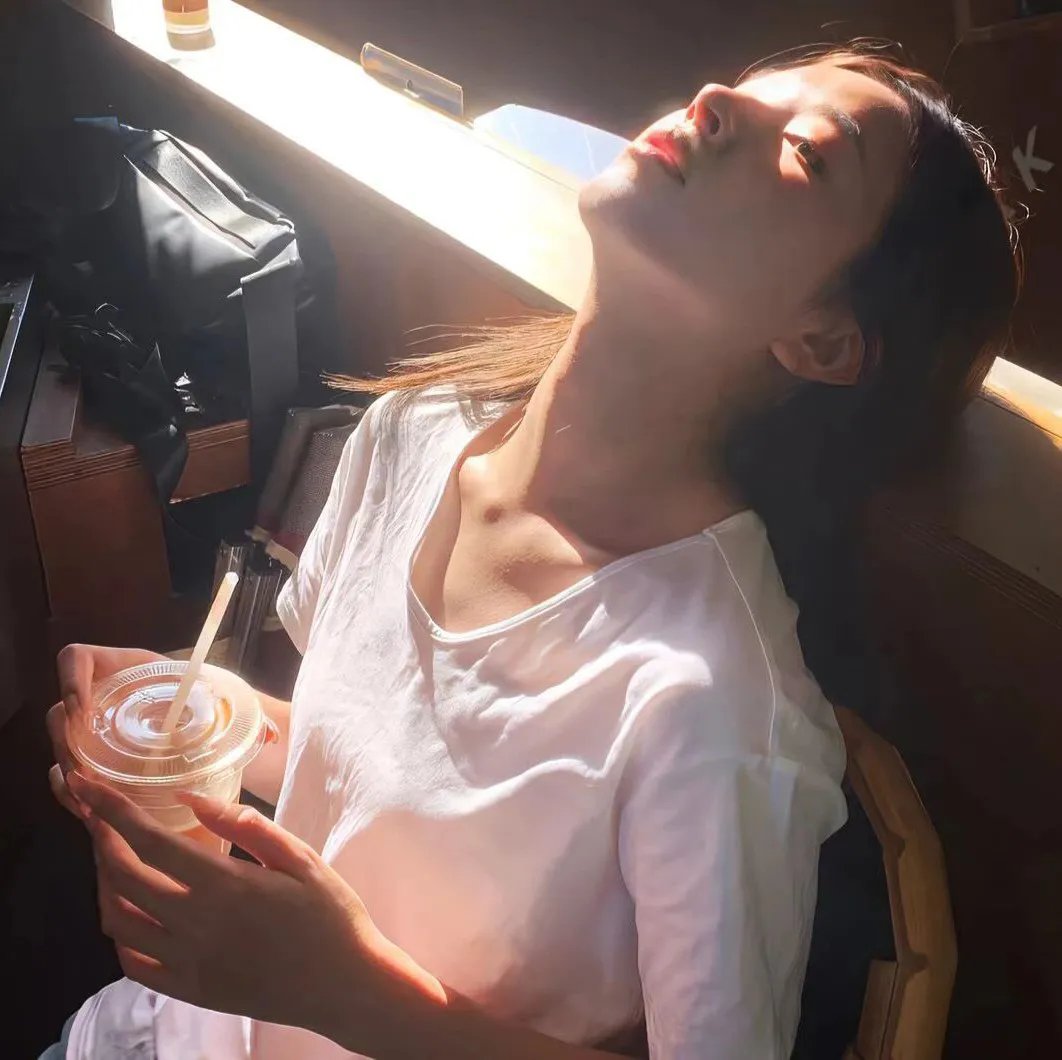 红墙绿瓦